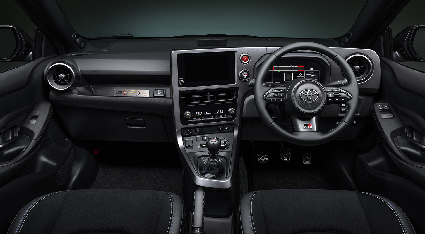 トヨタ GRヤリス RZ“ハイパフォーマンス カッレ・ロベンパラエディション”｜Toyota GR Yaris “High performance・Kalle Rovanperä Edition