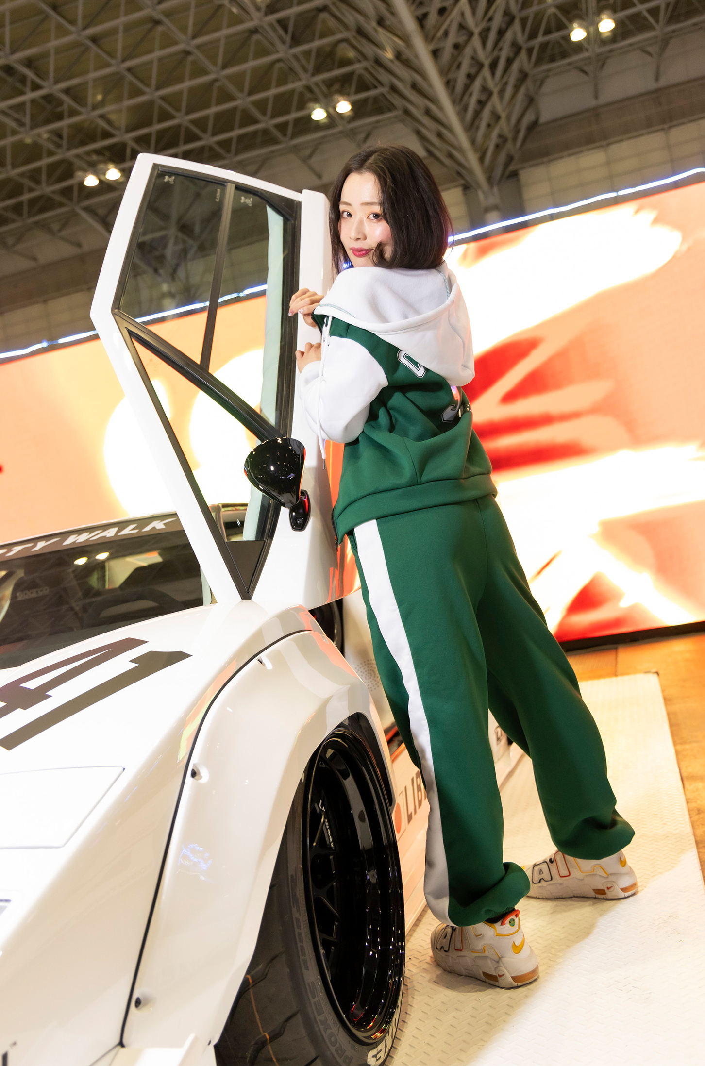 Liberty Walkのオーバーシルエットのスウェットスタイル
