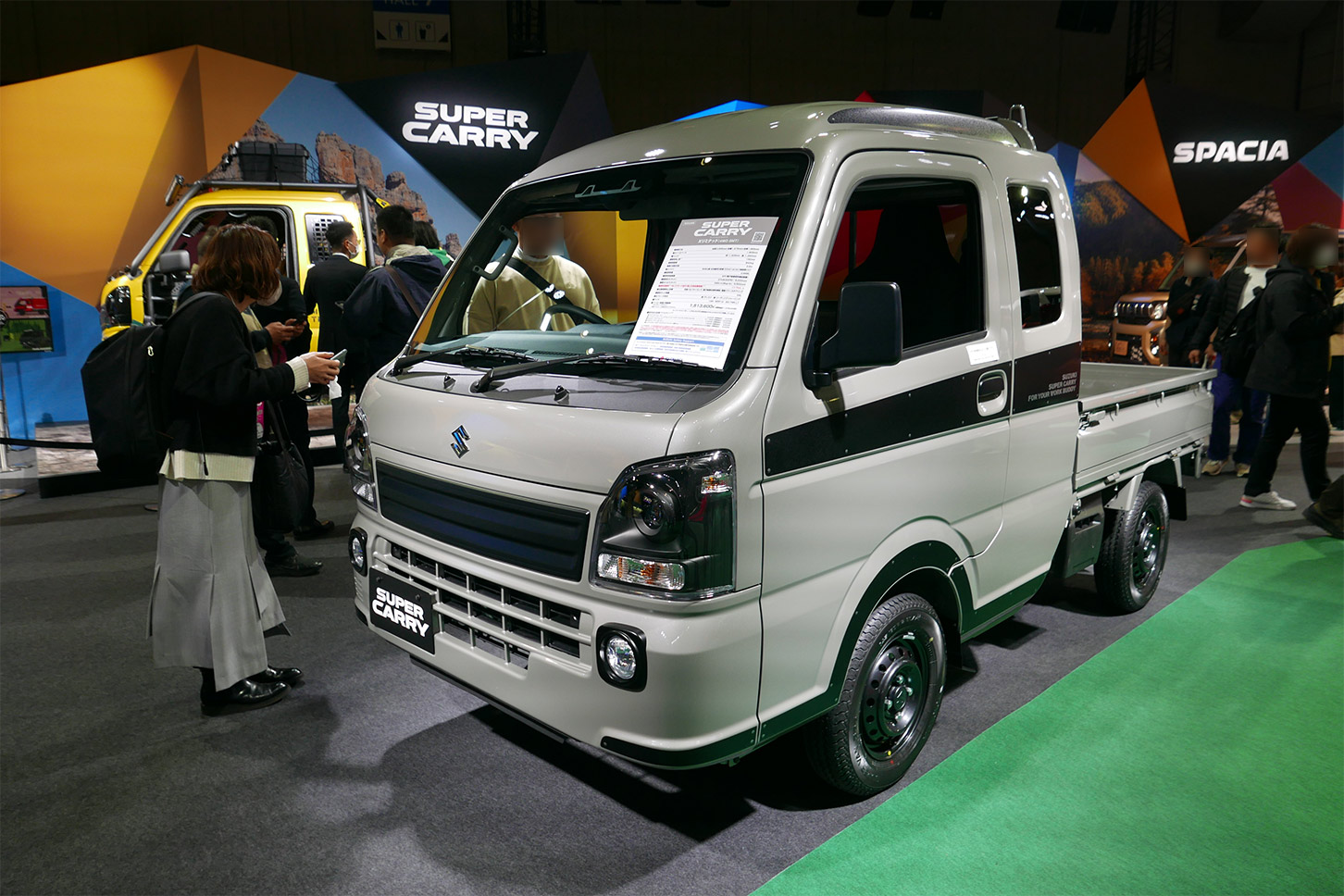 マウンテントレイルのベース車両であるスーパーキャリイ