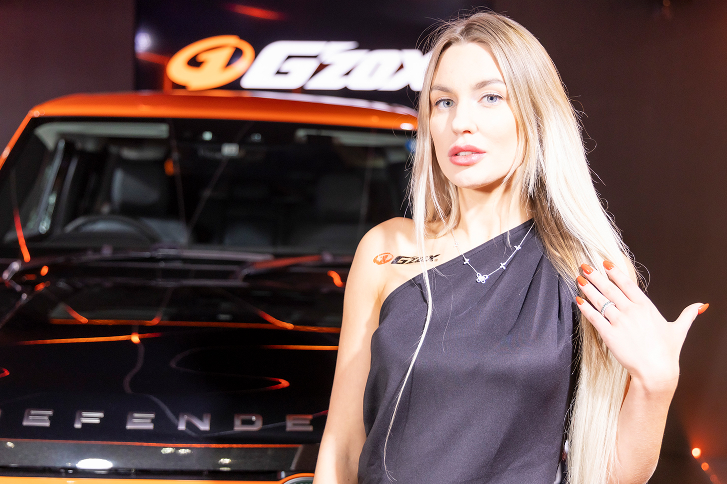 ソフト99美女のアナスタシアさん