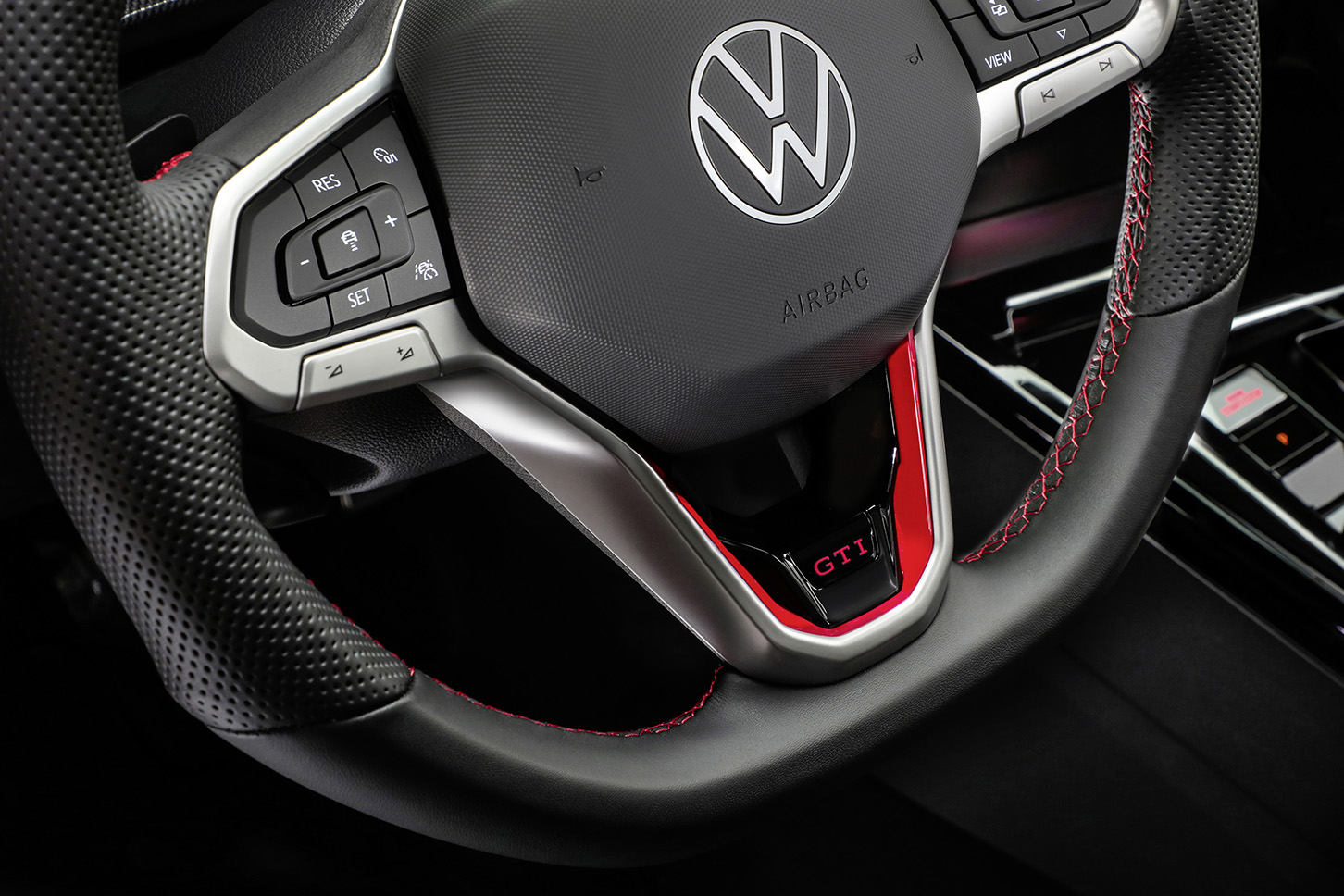 フォルクスワーゲン ゴルフ GTI｜Volkswagen Golf GTI