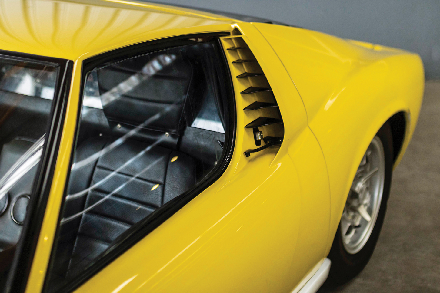 ランボルギーニ・ミウラ P400｜Lamborghini Miura P400