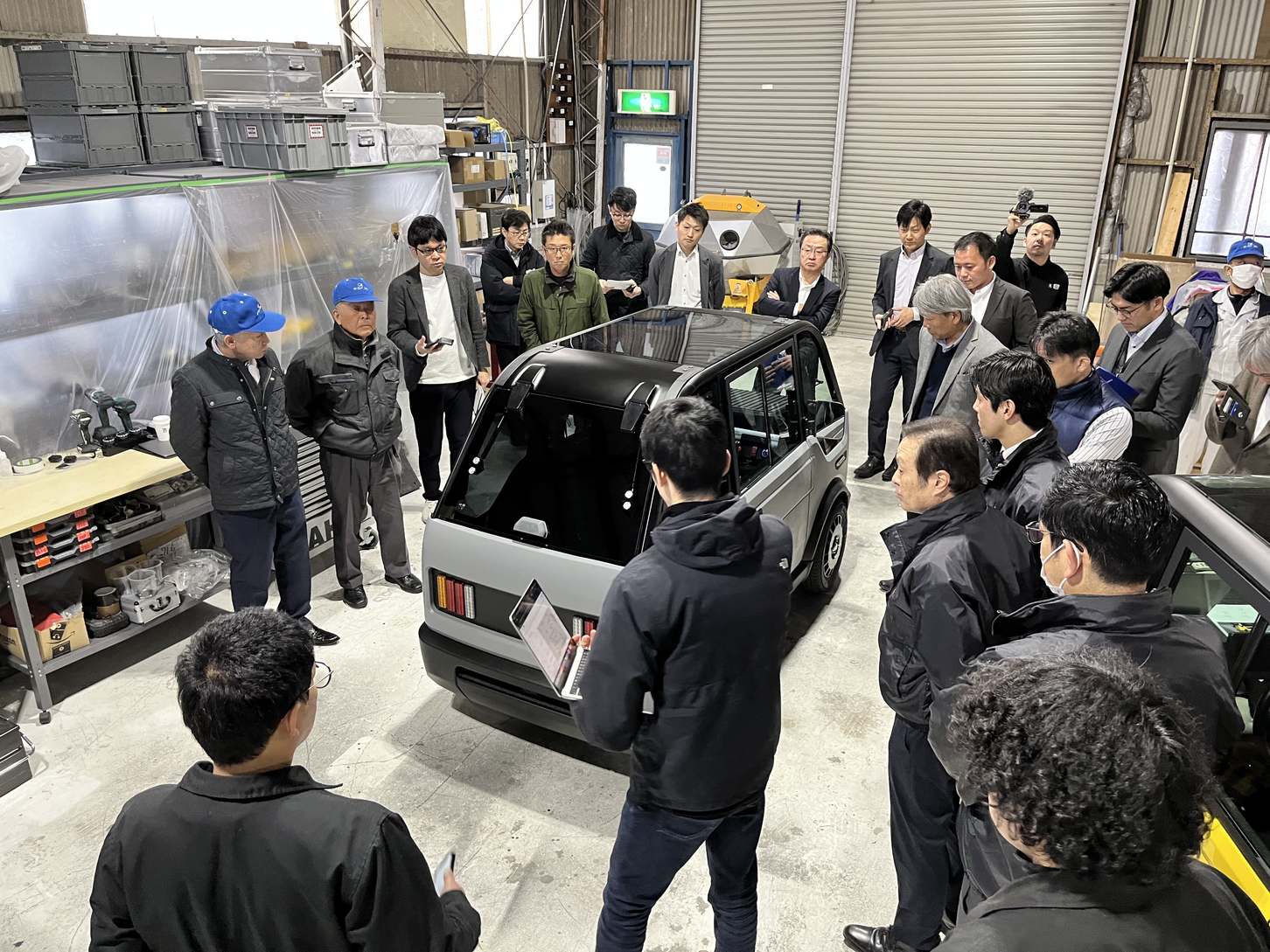KGモーターズは関係各社を対象に1月31日から2月2日にお披露目会を開催。投資家や協力会社、メディアを含む15社が集まったという。