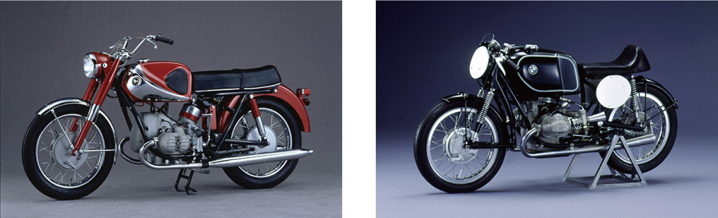 CBヒストリー Part1で展示される車両 その5。写真左からヤマハ YD-1（1957年）と、BMW RS レンスポルト（1954年）