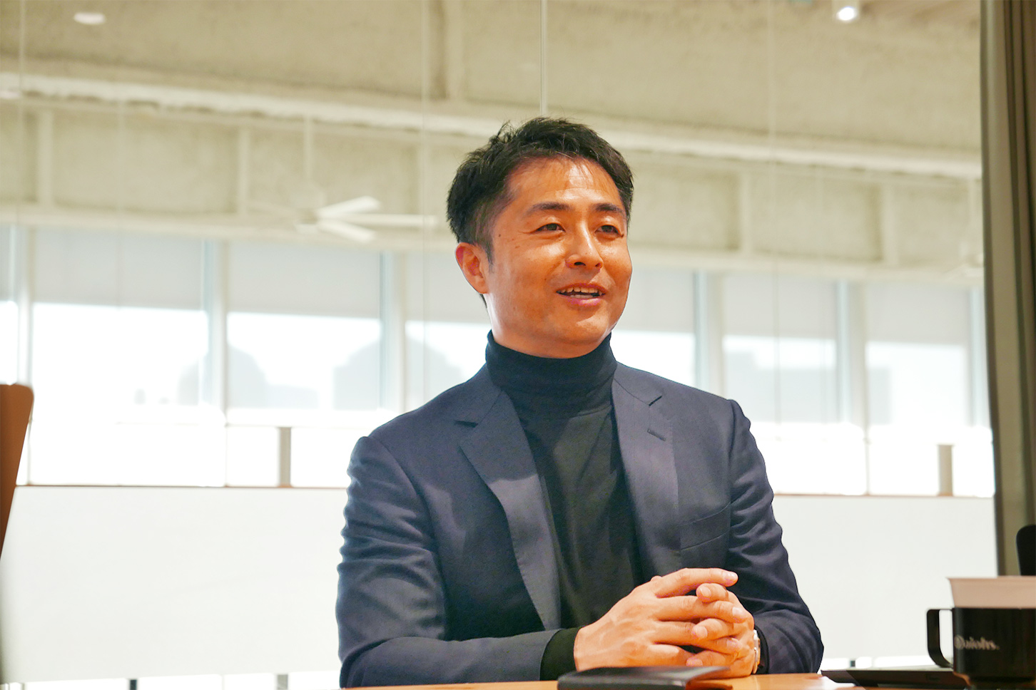 同社が目指す、誰でも安心して使える近距離モビリティサービスのこれからを語ってくれたWHILL 日本事業部上級執行役員 事業部長の池田 朋宏さん。