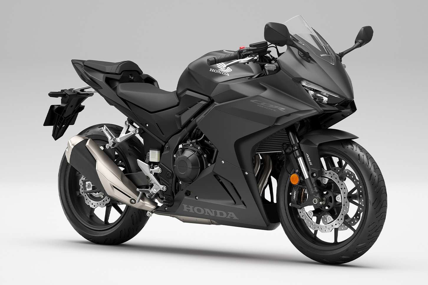 CBR400R（マットバリスティックブラックメタリック）