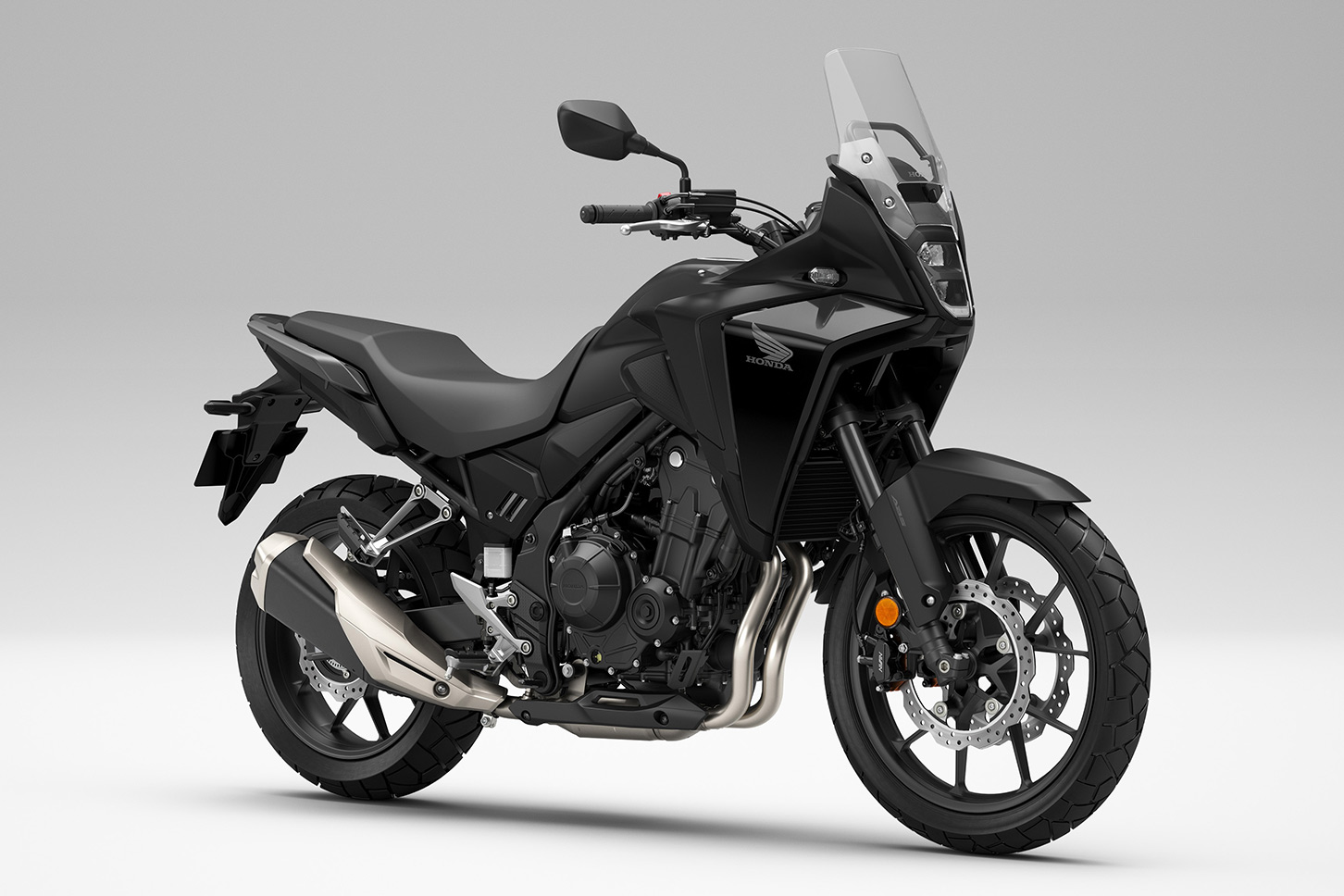 NX400（マットバリスティックブラックメタリック）