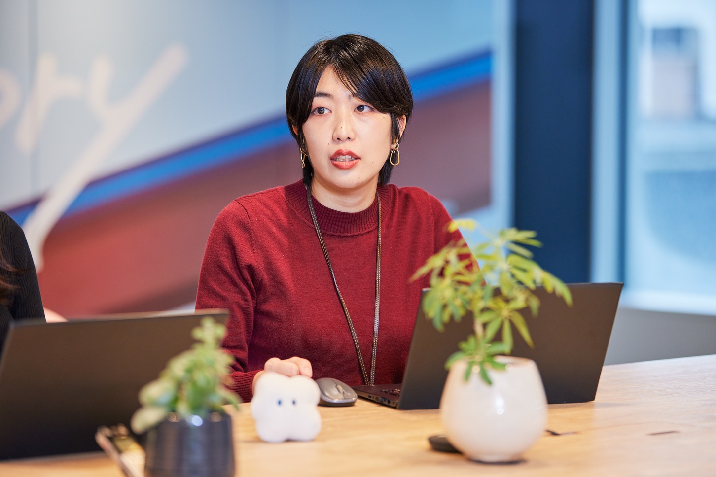 SNSを担当する木村さんは、1月よりTikTokの運用をスタート。若い世代がクルマを身近に思ってもらえるようなコンテンツを企画しているとか。