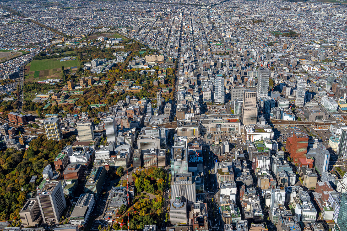 北海道の政治・経済の中心部・札幌市。（画像：(c) IBA - stock.adobe.com）