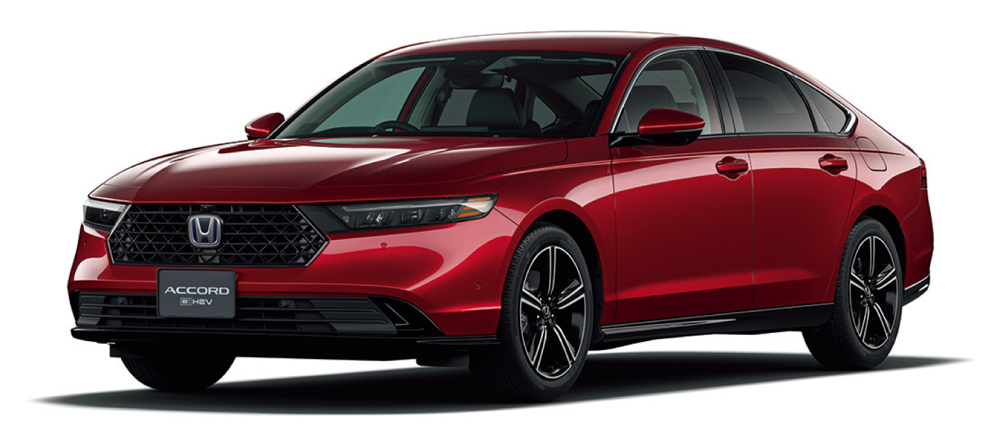 新型アコードのイグナイトレッド・メタリックカラー