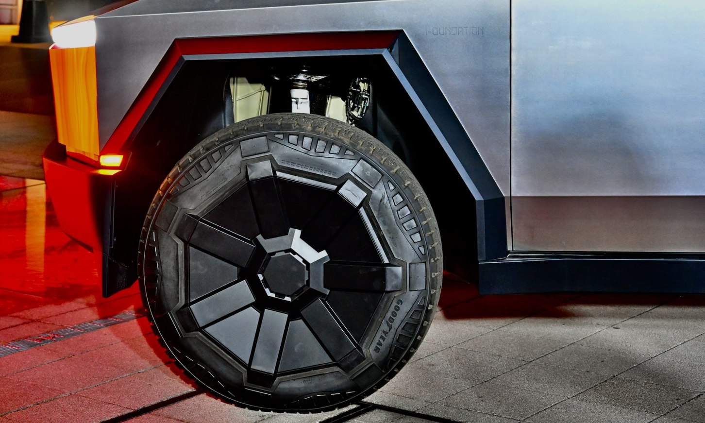 テスラ・サイバートラック｜Tesla Cyber Truck
