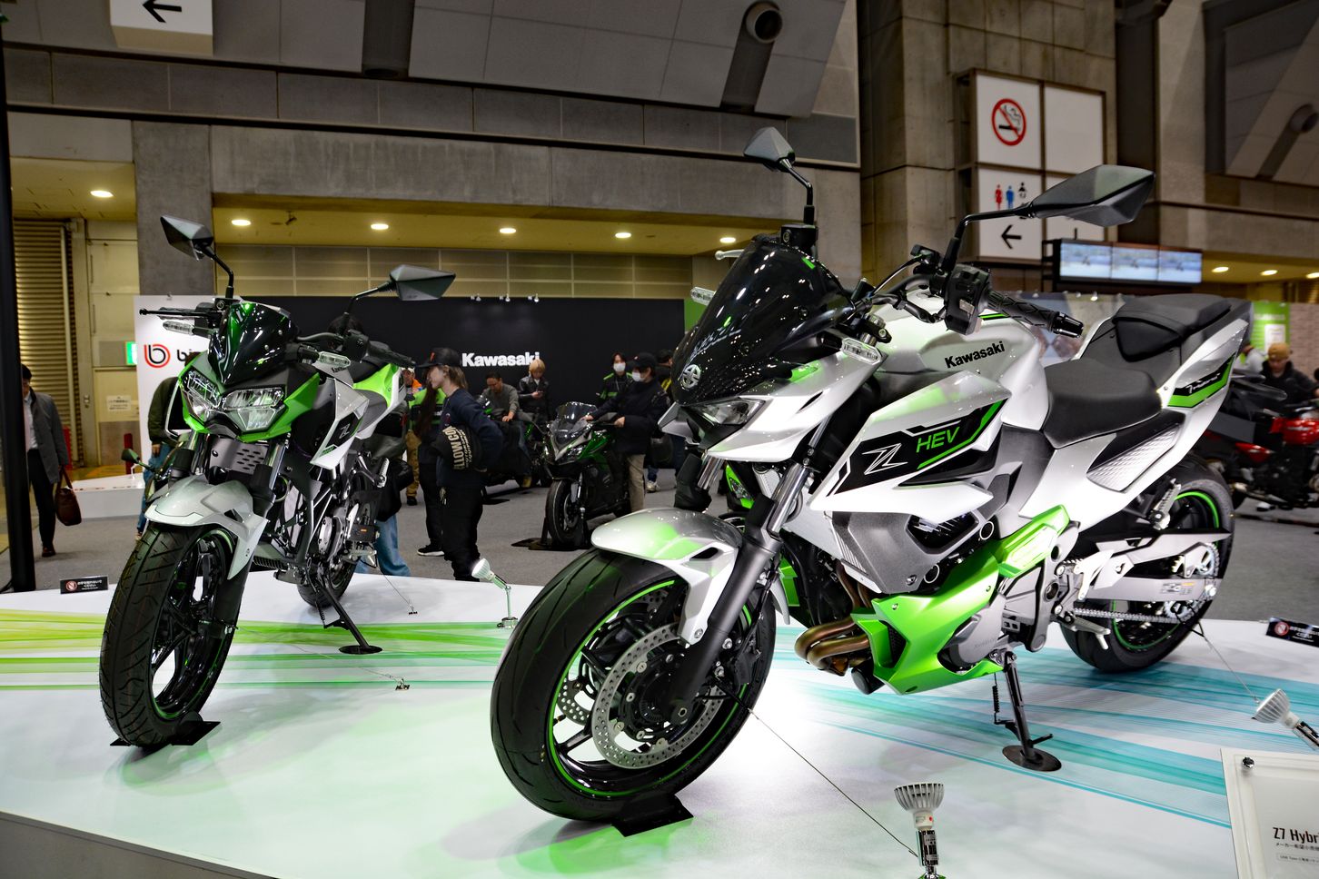 カワサキの未来を担う、電動モーターサイクルのZ e-1とZ７ハイブリッド