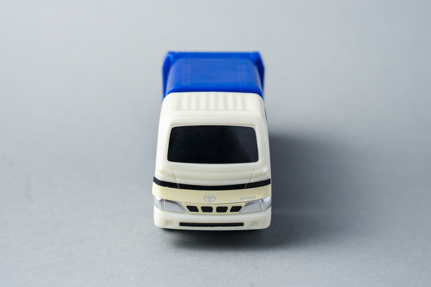 マクドナルド｜ハッピーセット｜トミカ｜トヨタ・ダイナ 清掃車｜前