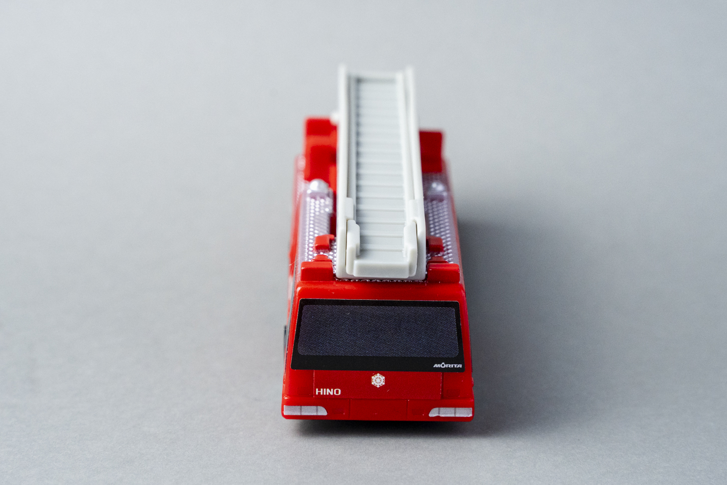 マクドナルド｜ハッピーセット｜トミカ｜日野はしご付消防車（モリタ・スーパージャイロラダー）｜前