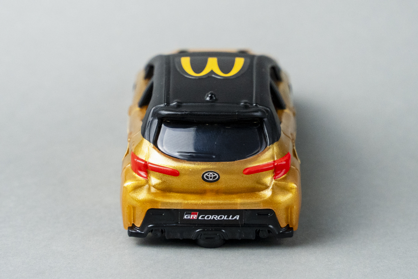 マクドナルド｜ハッピーセット｜トミカ｜トヨタ・GR カローラ ｜後