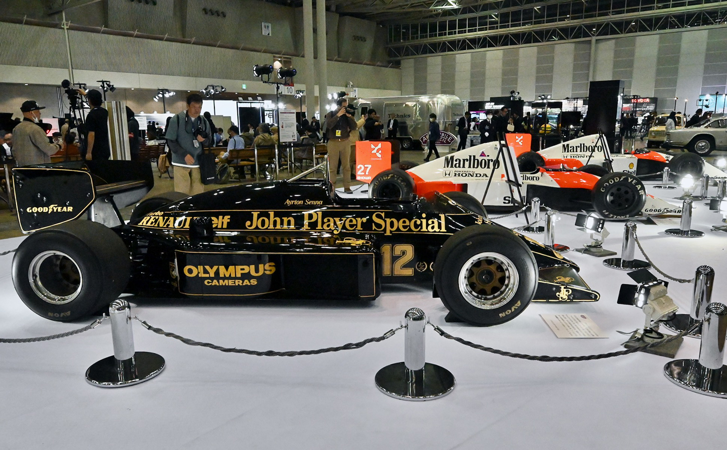 セナ没後30年のコーナーに展示された各マシン。