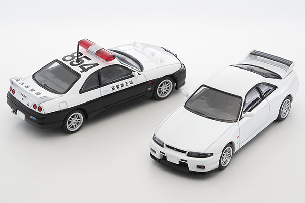 BCNR33型スカイラインGT-Rミニカーの新仕様、V-spec N1とパトロールカー。