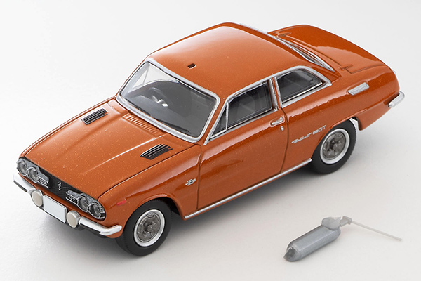 いすゞ ベレット 1600GT type R（オレンジM）73年式と、ユーザー取付用のルーフアンテナ