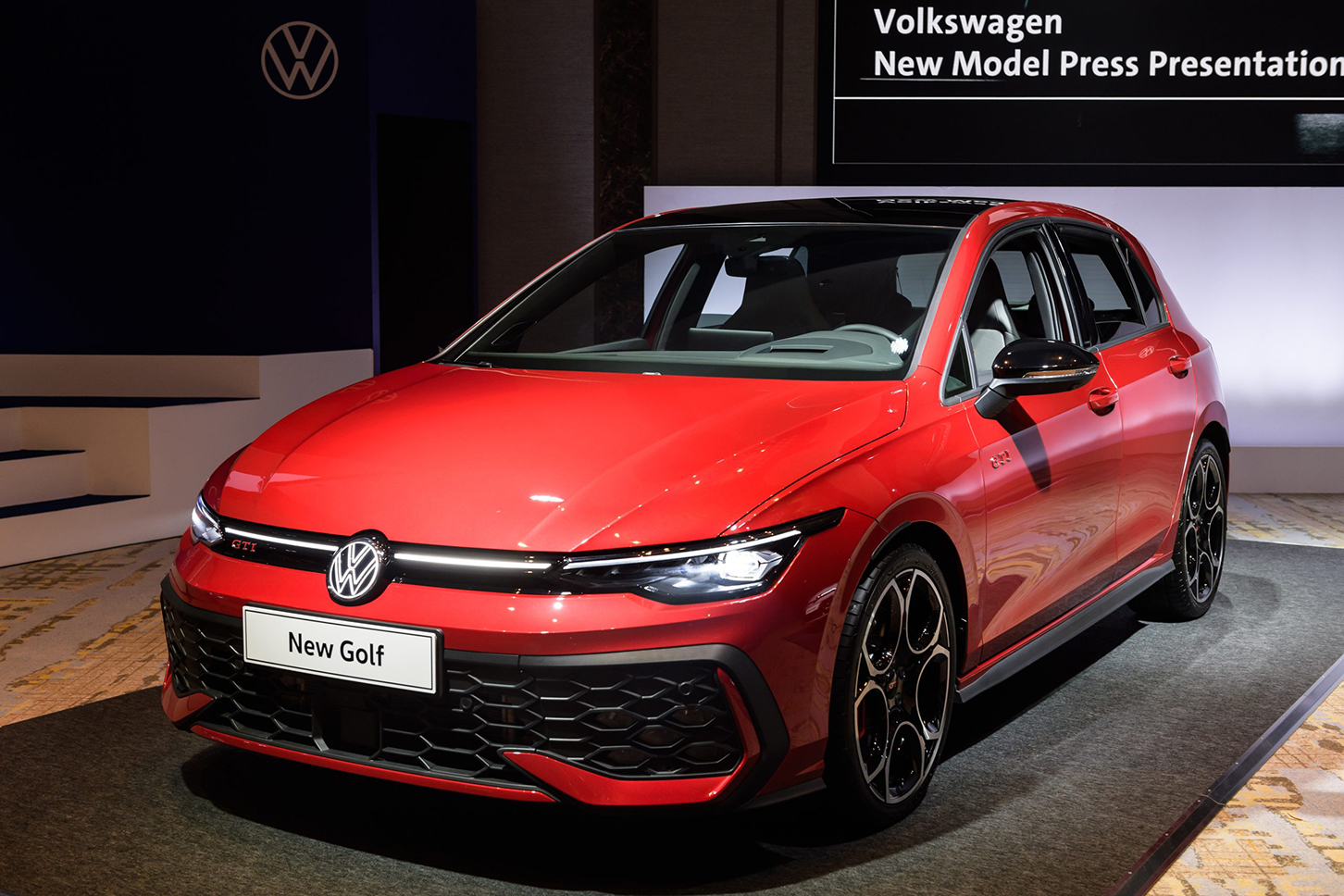 新型フォルクスワーゲン ゴルフ GTI｜Volkswagen Golf GTI