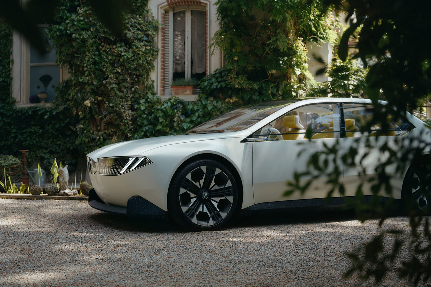 ビー・エム・ダブリュー ビジョン ノイエ・クラッセ|BMW Vision Neue Klasse