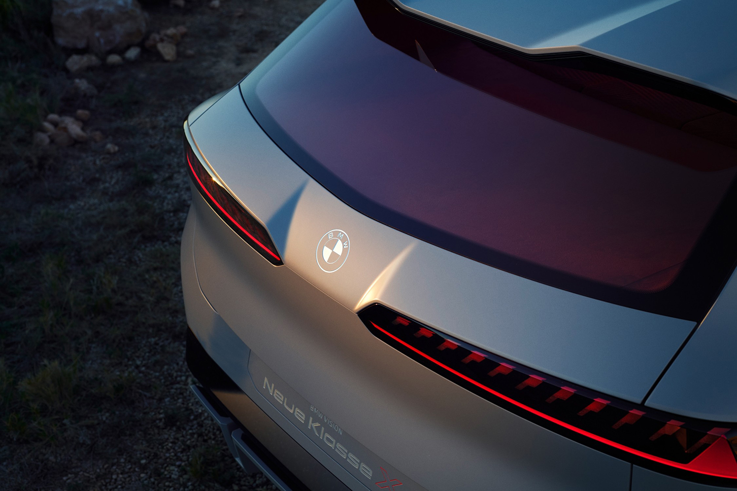 ビー・エム・ダブリュー ビジョン ノイエ・クラッセX｜BMW Vision Neue Klasse X