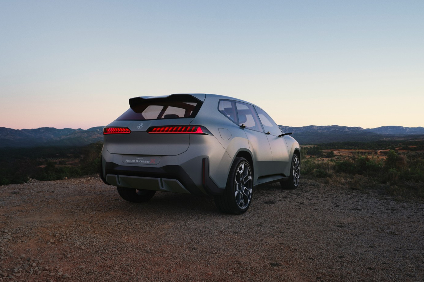 ビー・エム・ダブリュー ビジョン ノイエ・クラッセX｜BMW Vision Neue Klasse X