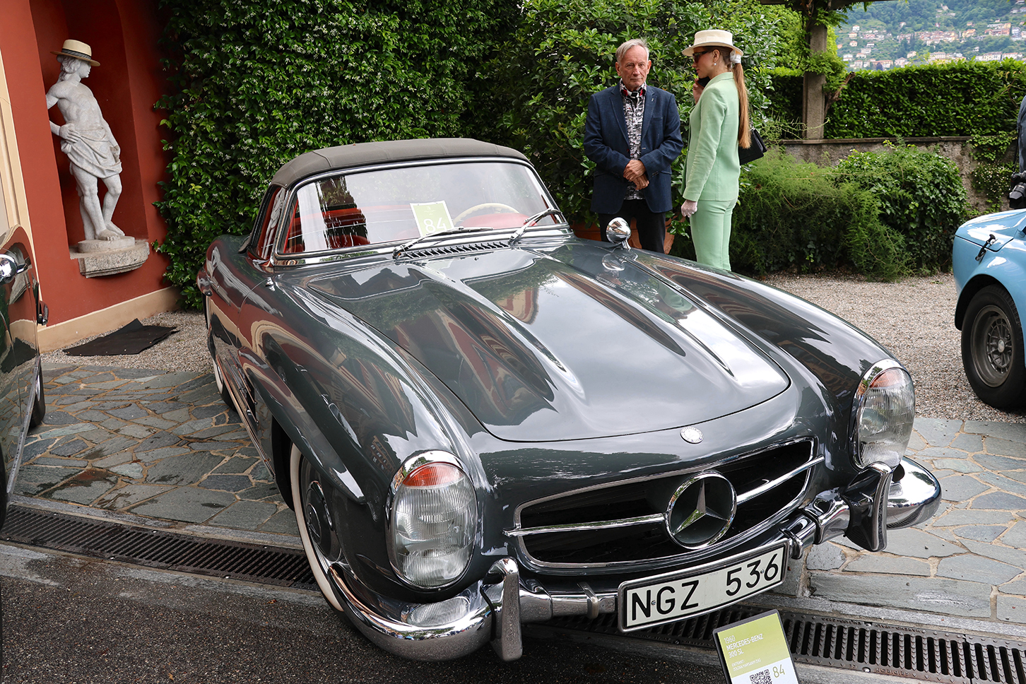 1960年「メルセデス・ベンツ300SLロードスター」