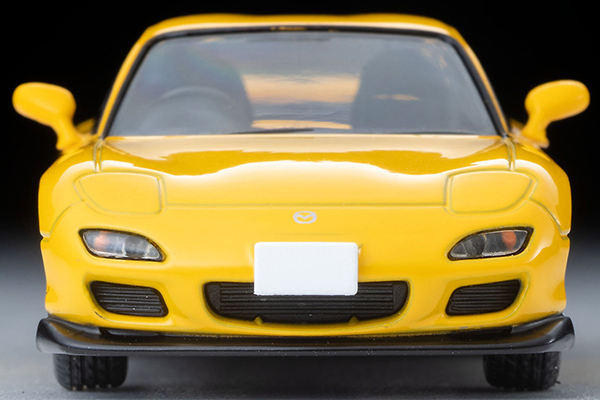 マツダ RX-7 タイプR バサーストR（黄）2001年式