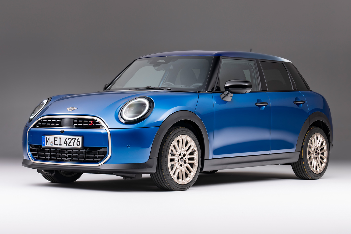 新型MINI COOPER 5 DOOR
