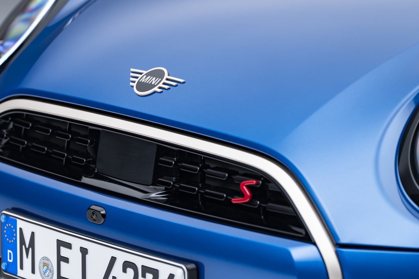 新型MINI COOPER 5 DOOR