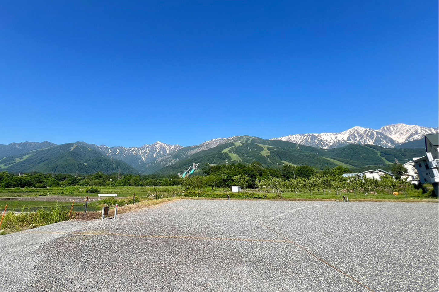 長野県にある「RVパーク 白馬キャンプ場」からの眺望