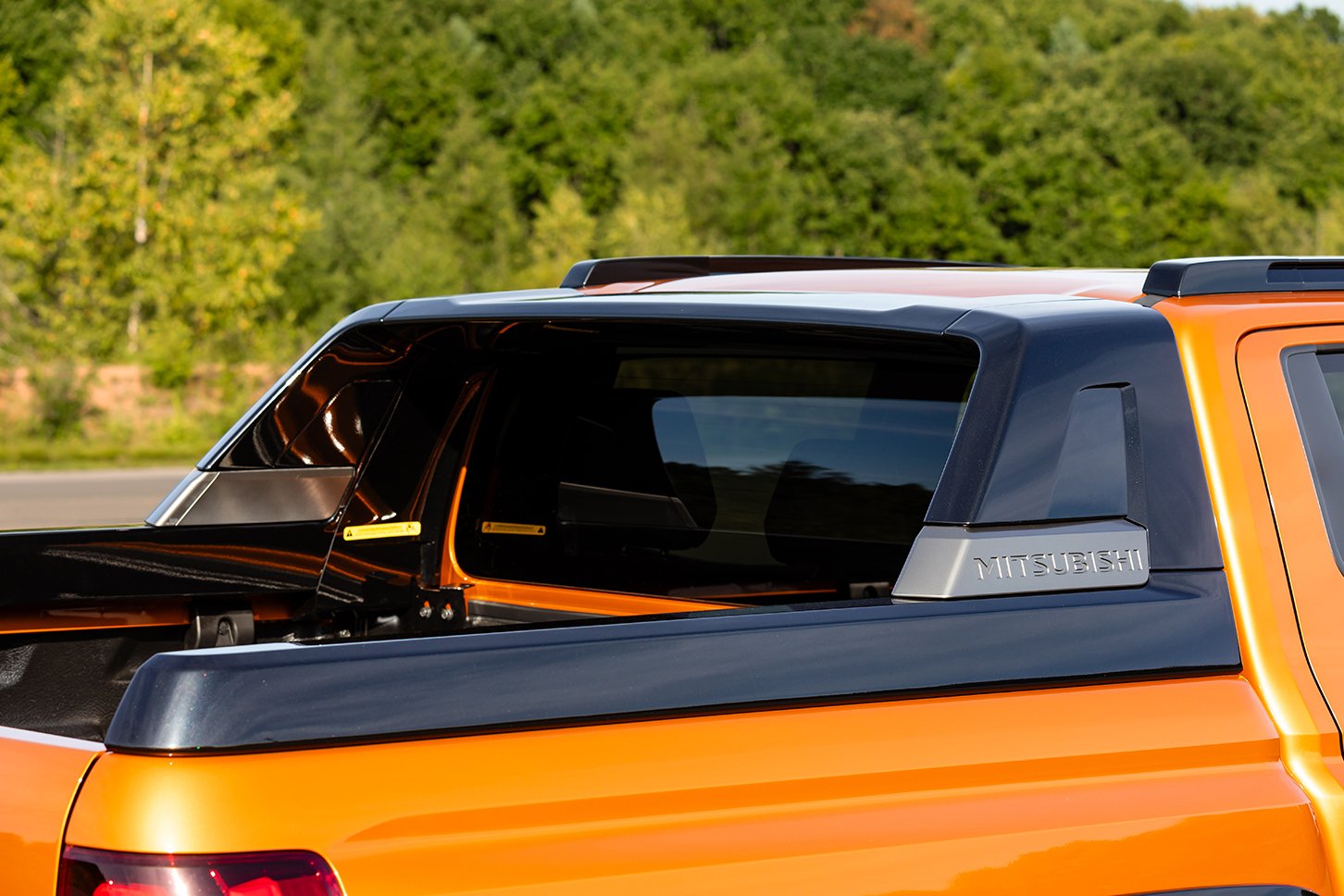 三菱 トライトン｜Mitsubishi Triton