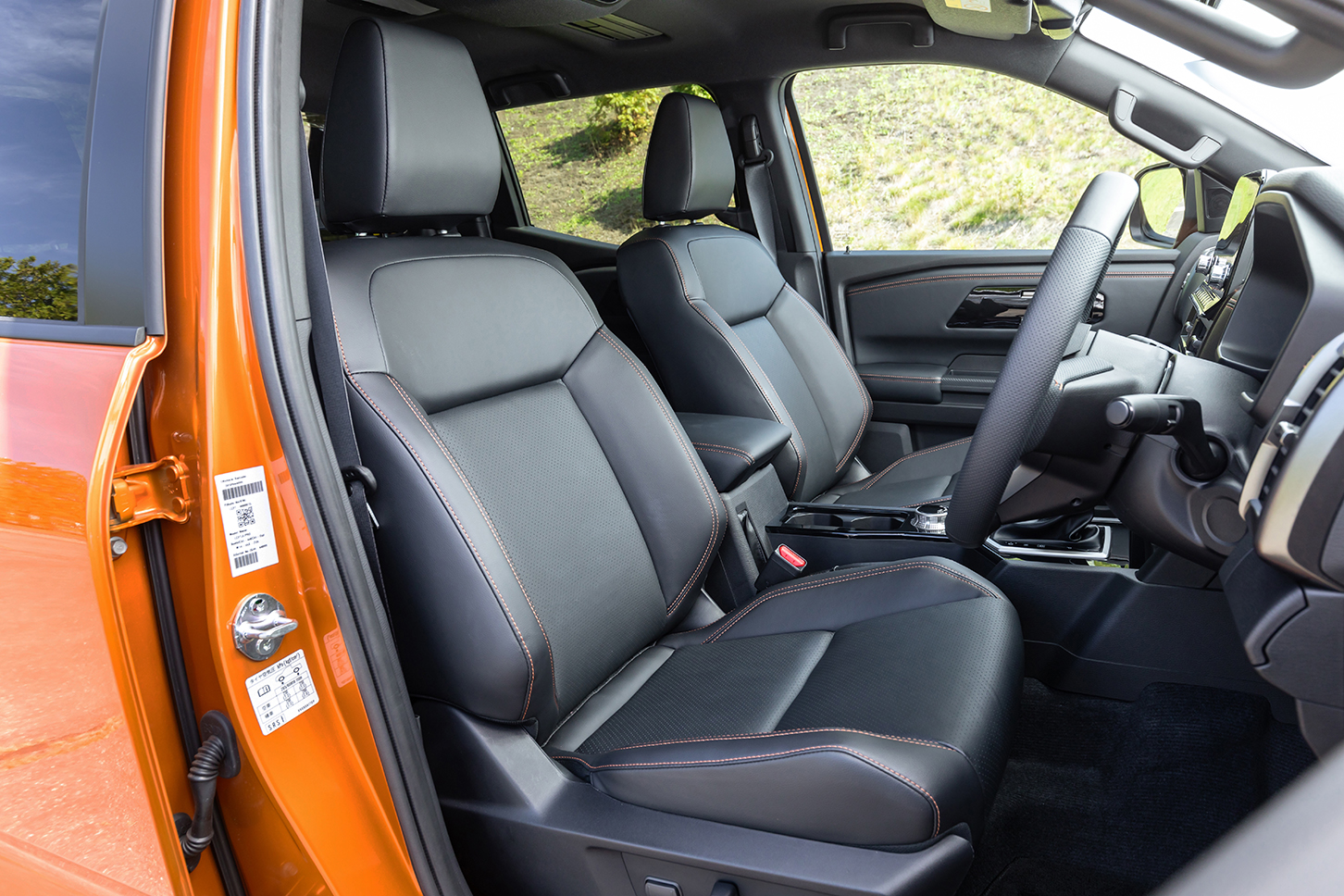 三菱 トライトン｜Mitsubishi Triton